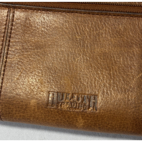 Duluth Lifetime Leather Brown Wallet Wristlet Card Holder Zip Around - Picture 2 of 7